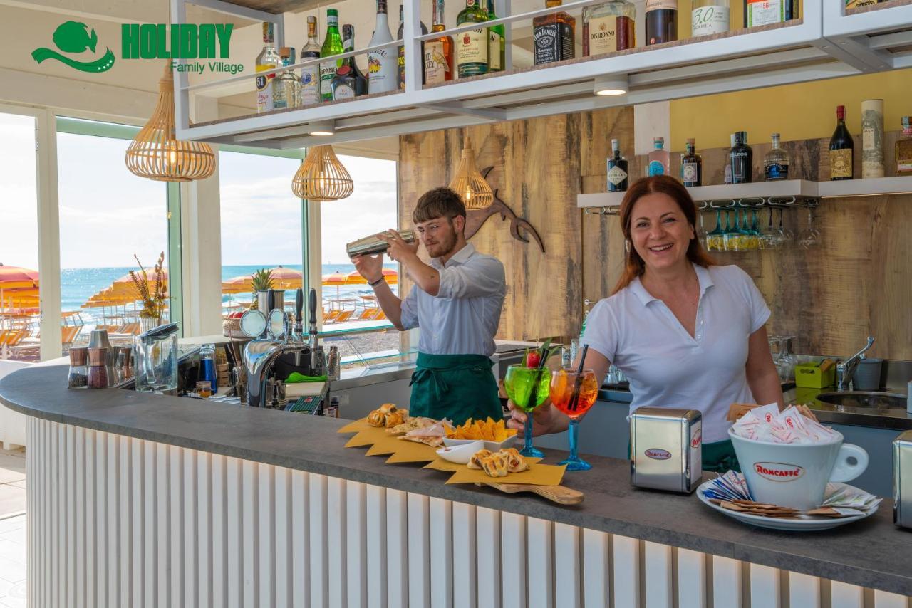 Holiday Family Village Porto SantʼElpidio Εξωτερικό φωτογραφία