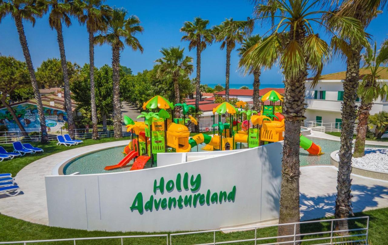 Holiday Family Village Porto SantʼElpidio Εξωτερικό φωτογραφία