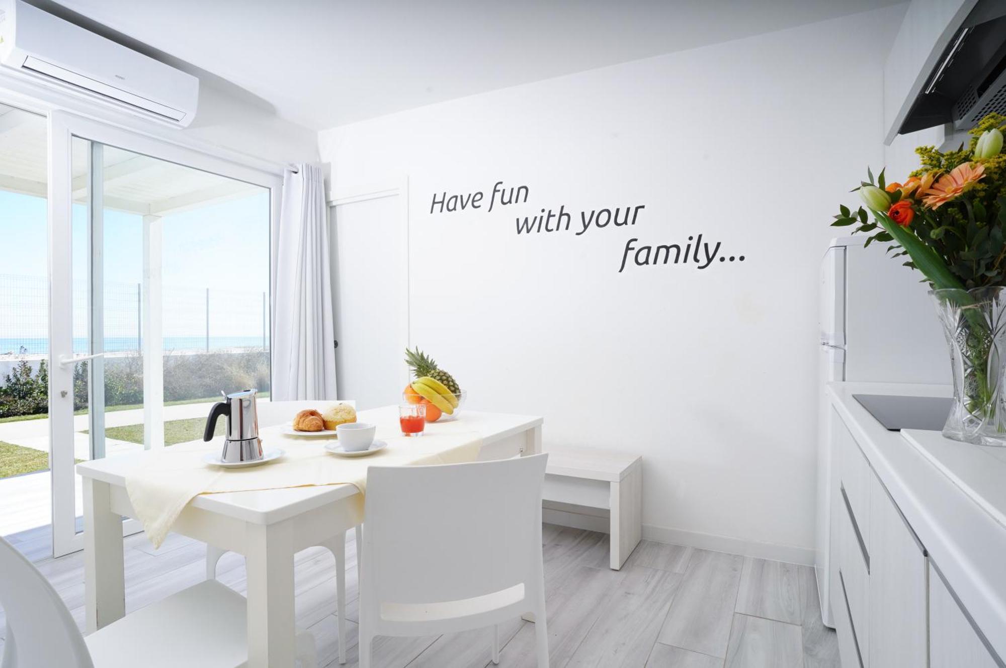 Holiday Family Village Porto SantʼElpidio Εξωτερικό φωτογραφία