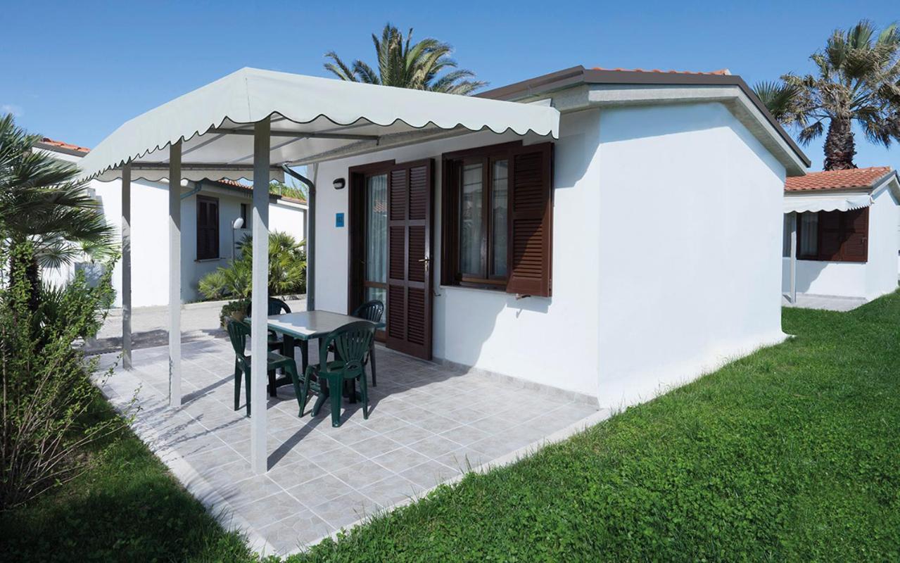 Holiday Family Village Porto SantʼElpidio Εξωτερικό φωτογραφία